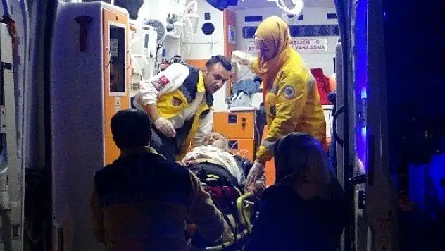 İki kardeş arasında silahlı kavga: 4 yaralı