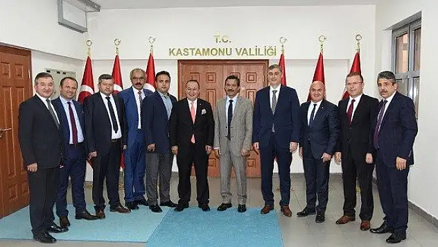 KASİAD Yönetimi, Vali Yıldırım'ı ziyaret etti