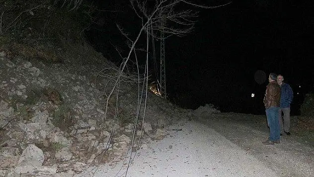 Kastamonu'da heyelan: 13 köyün grup yolu kapandı