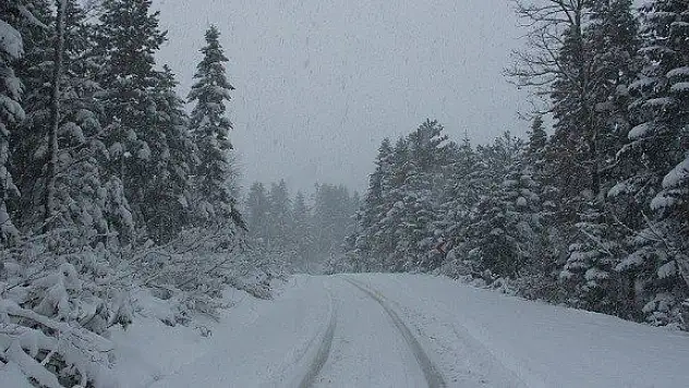 Kastamonu'da eğitime kar engeli