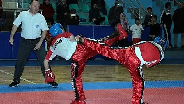 Kick Boks İl Birinciliği yapıldı