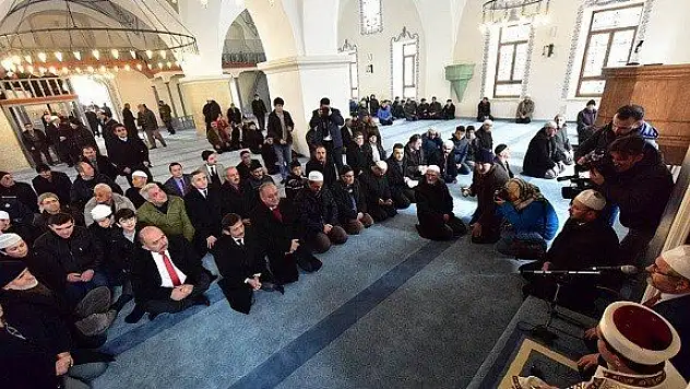 Nasrullah Camii yeni yüzüyle ibadete açıldı