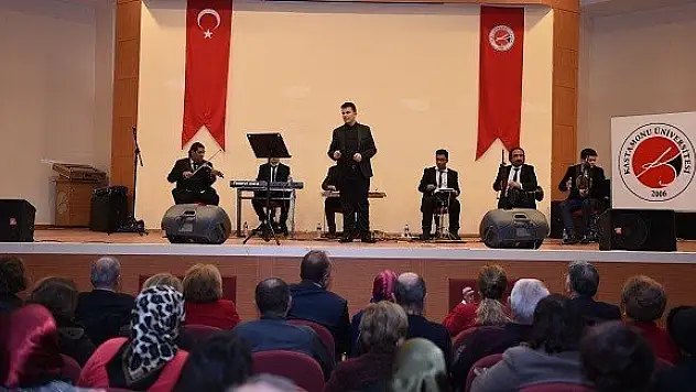 TRT sanatçısı Uğuriş, dinleyenleri mest etti