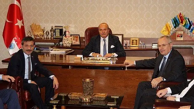 Bakan Yardımcısı Ceylan, Arslan'ı ziyaret etti