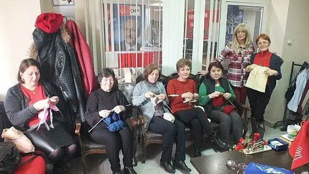 CHP'li kadınlardan örnek davranış