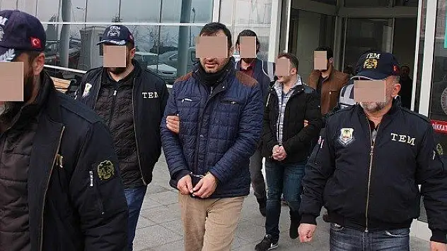 FETÖ operasyonu: 10 gözaltı