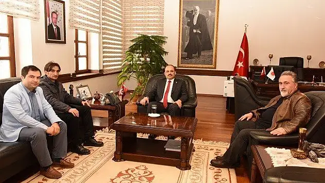 Rektör Aydın'dan sitemkar açıklama!