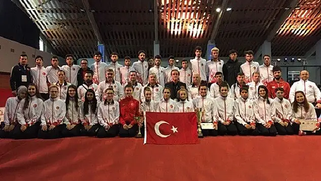 Avrupa Taekwondo Şampiyonası'nda 10 madalya