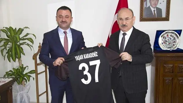 Metehan Babaş, Vali Karadeniz'i ziyaret etti