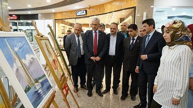 KYK Akademisinin resim sergisi açıldı