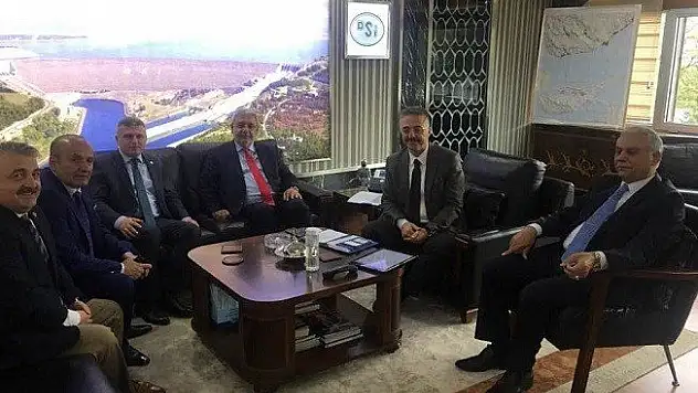 Milletvekili Çelik ve Başkan Arslan'dan Ankara çıkartması