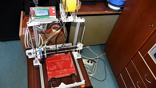 Tosya'da öğrenciler 3D yazıcı yaptı