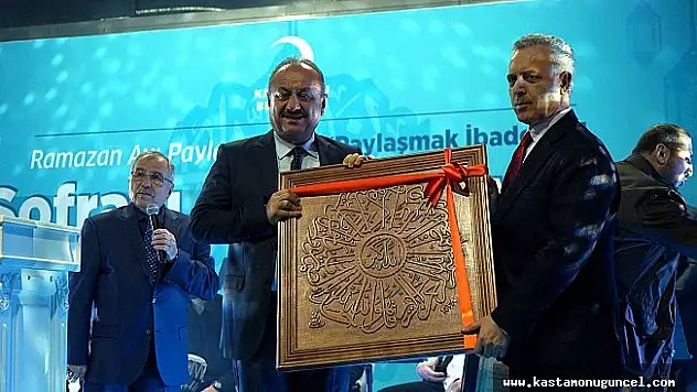 AK Parti'li Ataş, Kastamonu'da iftara katıldı