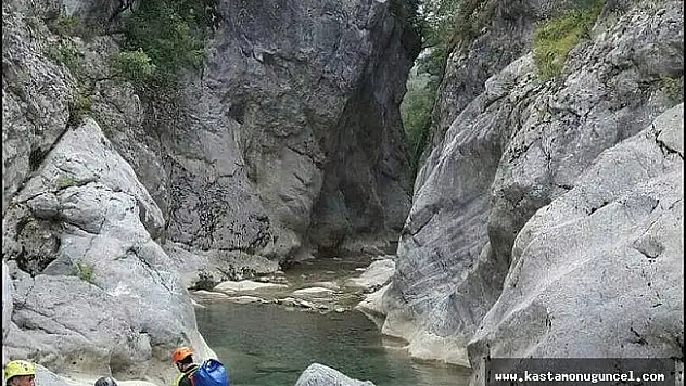 Valla Kanyonuna giren doktor, 3 gün sonra kanyondan çıkabildi