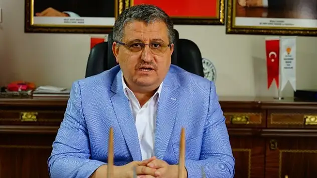 AK Parti'li Namlı, aday olmayacağını açıkladı