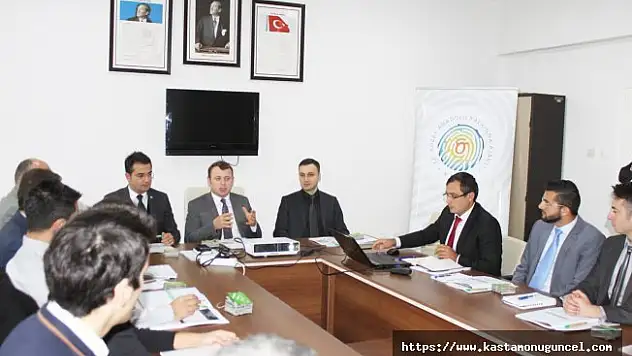 Araç ve İhsangazi ilçelerine proje yazma eğitimi