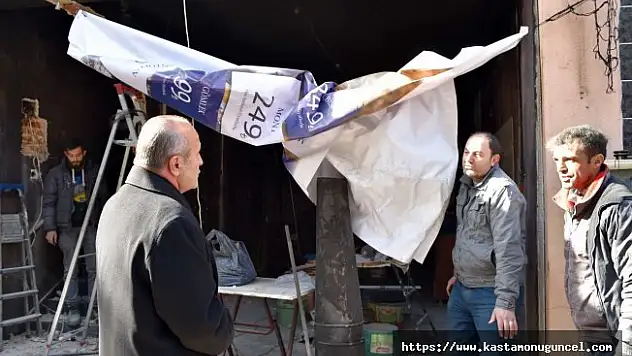 Arslan, yangında zarar gören iş yerini ziyaret etti