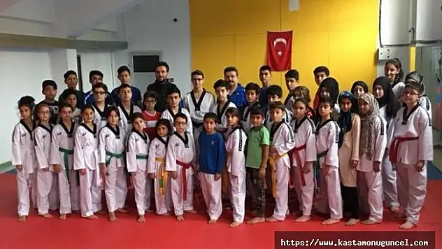 KASEM Taekwondo'da kuşak sınav heyecanı!