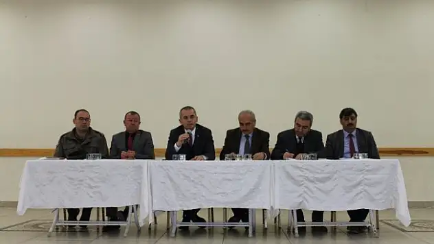 Tosya'da halk toplantısı düzenlendi