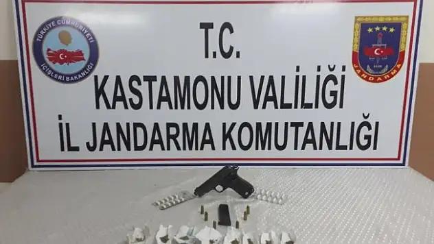 Jandarma ekiplerinden uyuşturucu operasyonu: 3 gözaltı
