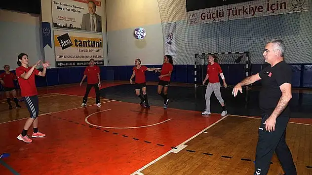 Kastamonu Belediyespor'da hazırlıklar sürüyor