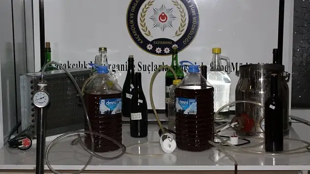Kastamonu'da kaçak içki operasyonu: 1 gözaltı