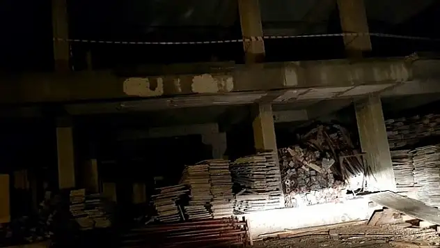 104 sabıka kaydı bulunan 2 hırsız yakalandı