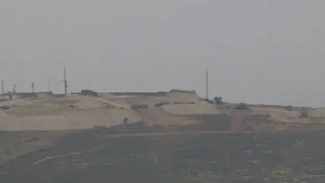 Afrin çok namlulu roketatarlarla vuruluyor