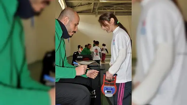 Geleceğin şampiyonları ilkokul sıralarında belirleniyor