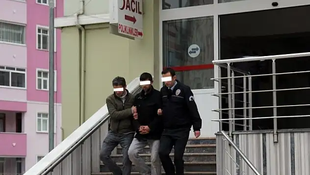 Kastamonu'da esrarla yakalanan şahıs gözaltına alındı