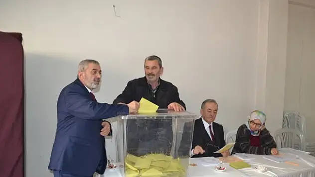 Börekçi, Marangozlar ve Bıçkıcılar Odası başkanı seçildi