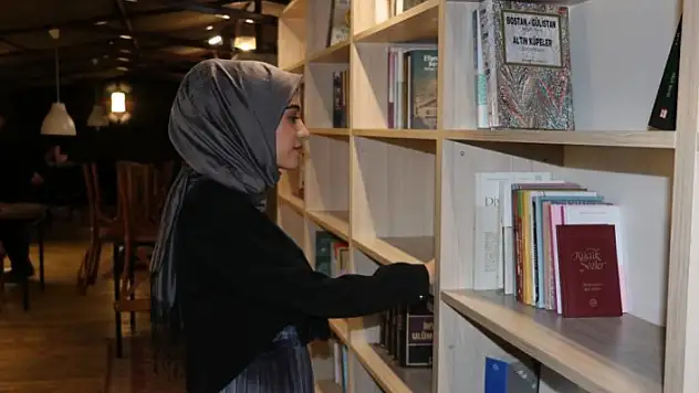 TÜGVA'dan gençlere ev sıcaklığı