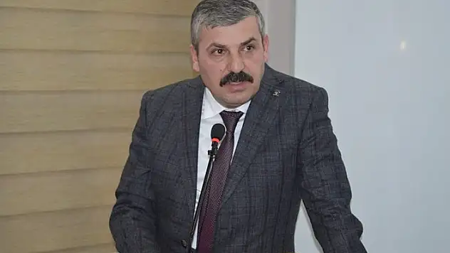 Ünlü &quotMiraç, manevi yükselişin ifadesidir&quot