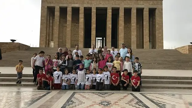 Hanönü'lü öğrenciler Anıtkabir'i ziyaret etti