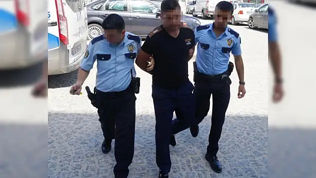 Tartıştığı eşini 17 yerinden bıçaklayan zanlı tutuklandı