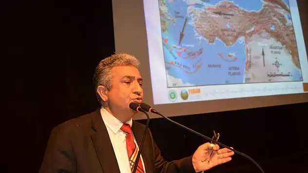 Deprem uzmanından bir rahatlatan bir de korkutan açıklama