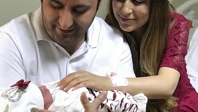 Fatih ve Gülşah'ın bebek sevinci!