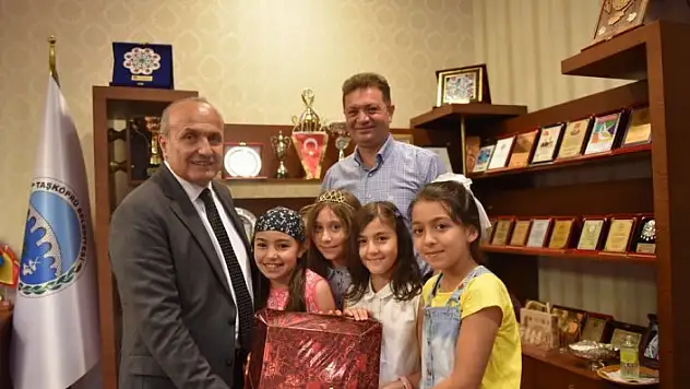 Taşköprü'de okullara çevre ödülü