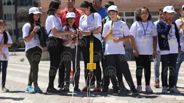'Geleceğin mühendisleri'ne robot yapımı eğitimi