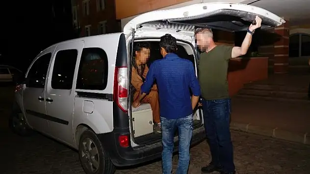 Kastamonu'da Afganistan uyruklu vatandaşa silahlı saldırı düzenleyen şahıs tutuklandı