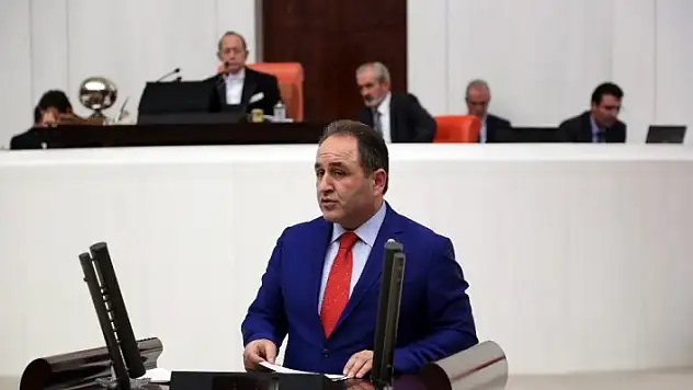 Murat Demir, 2,5 yıldır meclisten maaşını almadığını açıkladı