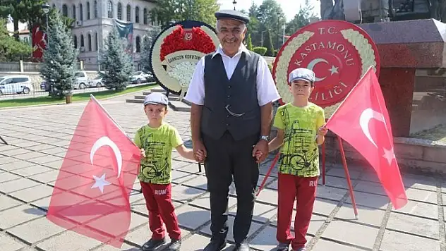 Atatürk'ün Kastamonu'ya gelişi ile Şapka İnkılabı'nın 93. yıl dönümü