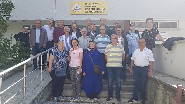 Eski mezunlar bir araya geldi