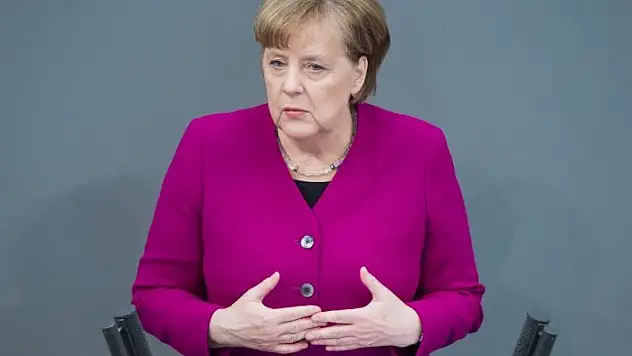 Merkel'den Türkiye'ye tam destek!