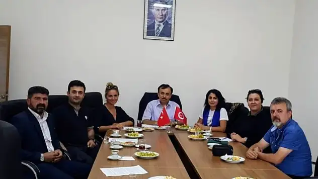 Atçılık ve At Antrenörlüğü Bölümlerinin bilgilendirme toplantısı yapıldı