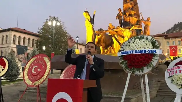 'Cumhuriyetimizin 95. yılı saygı yürüyüşü' yapıldı