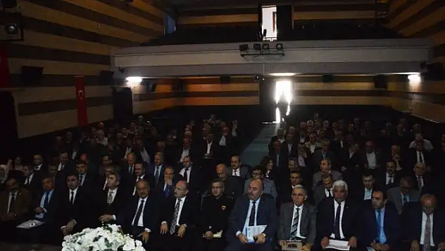 Muhtarlarla halk toplantısı gerçekleştirildi