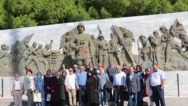 Tosyalı şehit yakınları ve gaziler Çanakkale gezisinden döndü