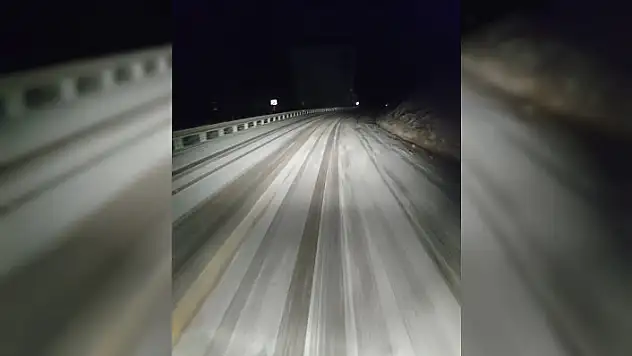 Beklenen kar, Kastamonu'nun yüksek kesimlerine yağdı