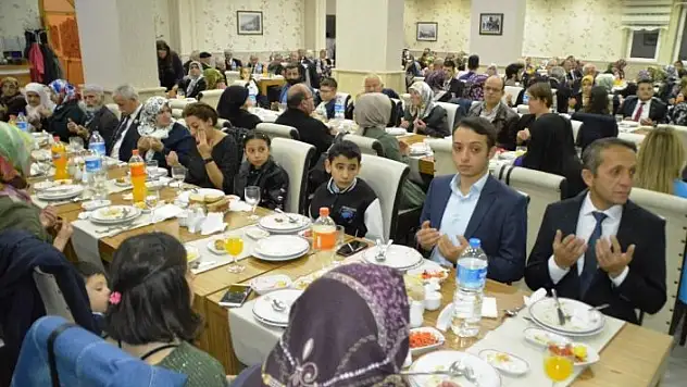 Başkan Babaş, Şehit Aileleri ve Gazi Yakınları ile bir araya geldi